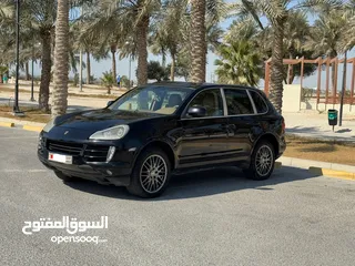  2 Porsche Cayenne 2009 (Black)