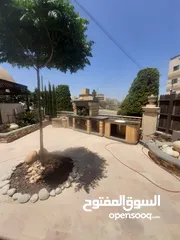  2 الابتكار لديكورات الحجر ولرخام مختصين في حجر البازلت الأسود يتوفر كادر محترف في وتركيب الديكورات حجر