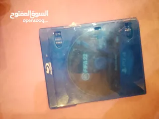  5 بلاستيشن فور سليم مع 5 اقراص مستعمل 6 اشهر فقط قابل للتفاوض بسي