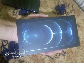  8 ايفون 12 برو