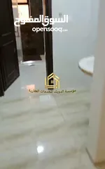  7 شقة فارغة - المدينة الرياضية - 3نوم 1ماستر - 210م - مطلة - قريبة من الخدمات