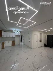  9 روف للبيع بعد كازية الهدى بالماصيون.