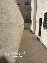  3 شبه فيلا للإيجار في ماركا الشمالية