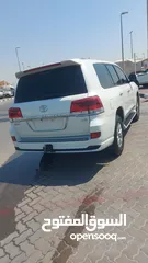  8 Toyota land cruiser 2016 gcc