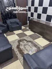 19 محل بودي كامل متكامل للبيع