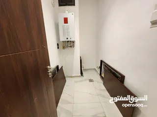  10 شقة للبيع على طريق المطار ( البنيات ) ref : 14364