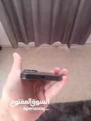  3 ‏بسم الله الرحمن الرحيم ايفون15برو بحالة جديد كفالة Apple شغالة بطارية91