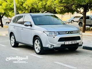  12 MITSUBISHI OUDLENDER GCC MODEL 2014 FULL OPTION FRIST OWNER V6 SUV NO ISSUE NO ACCIDENT