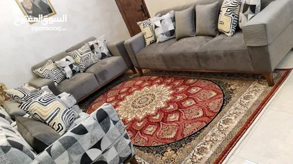  5 طقم كنب للجلوس او الضيوف