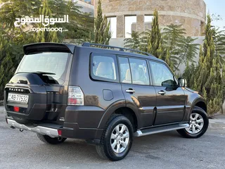  21 Mitsubishi Pajero 2017 (GLS) وارد الوكالة وصيانة الوكالة قاطع مسافة 60 الف كم فحص كامل لون بني مميز