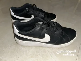 3 Nike ladies shoes size 38 fits 36,37