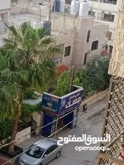  3 فرصة مميزة للاستثمار            ميني ماركت للبيع يقع في منطقة سكنية نشطة