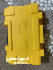  1 ديولت رؤوس مفكات جديد اصلي 100%  29 قطعه ++ رؤوس لجهاز الملتي تول جديدددد