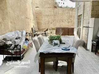  1 شقة للبيع مع حديقة في عين مصباح