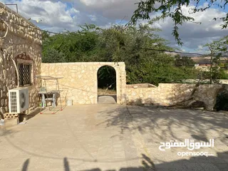  4 منزل مستقل للبيع