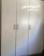  6 غرف نوم ايكيا ماستر سرير وكومدينتين وخزانه وتسريحه للبيع