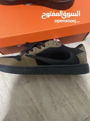  2 حذاء ترافس سكوت nike air jordan 1 low