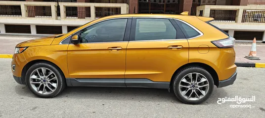  4 Ford Edge Titanium top model. 2016 year.  excellent condition