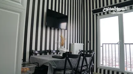  10 شقة فاخرة جداً مطلة على البحر والبحيرة في اسطنبول