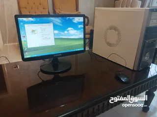  8 كمبيوترات للبيع