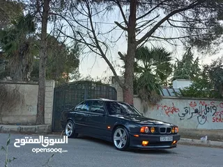  1 BMW 520 1992