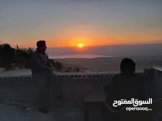  1 مطلوب شريك لتشغيل مطل مع بيت ريفي مطل كوفي شوب مطل  جلسات طريق حمامات ماعين الرئيسي مطله على البحر