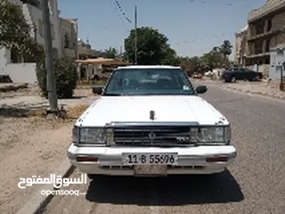  12 سوبر سيدان 1990