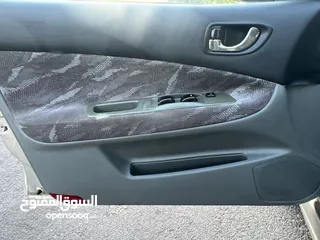  13 متسوبيشي جالنت نظيفه جدا 2005 لون شمباني جير اتماتيك تب اترونك صيانه كامله بالوكاله مالك شخص واحد