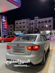  12 كيا فورتي 2010