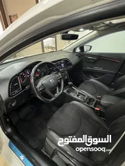  7 Seat FR 2018 لون ابيض فتحة سفف بانوراما فحص ممتاز