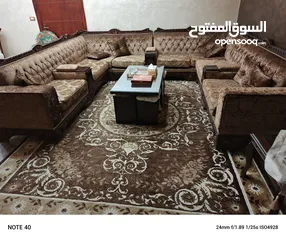  5 غرفه الضيوف تفصيل خشب زان مع سجاده مع طاوله الوسط ومرفقاتها مع طاولتين وسط كبار مع غرفه سفره