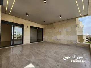  4 شقة طابقية للبيع في حي الصحابة - ref : 14579