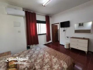  1 شقة صغيرة مفروشة للايجار في عين مصباح قرب بنك فلسطين المركزي