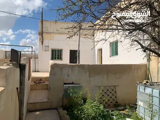  3 بيت مستقل للايجار في عمان منطقة احد - البيضاء