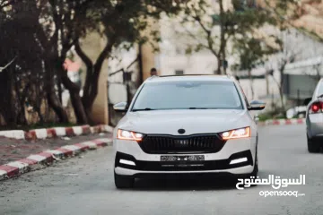  1 سكودا اوكتافيا ترخيص 2020  فل اضافات مش ناقصها ولا برغي فحص نخب تواصل على الرقم المرفق بلاعلان