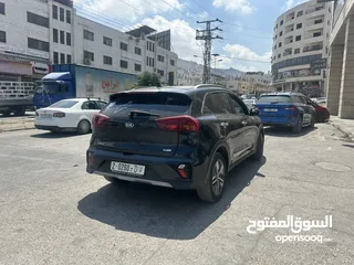  4 كيا نيرو هايبرد فل كامل بدون فتحة