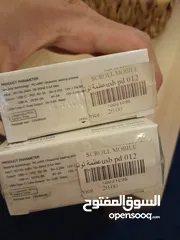  3 اكسسوارات ايفون pro max 15 لزقتين وعظمتين للشاحن وكفرين اشتريتهم كم هو موضح بالصور للبيع ويموت شاشة