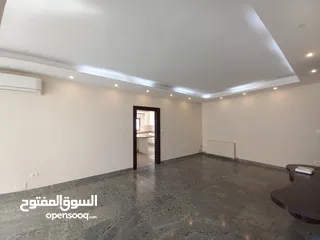  4 شقة غير مفروشة للإيجار 320م2 ( Property 17823 )-175089661