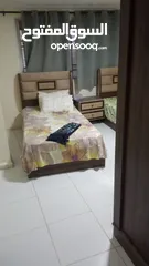  27 شقه مفروشه  3 غرف نوم للايجار شفا بدران