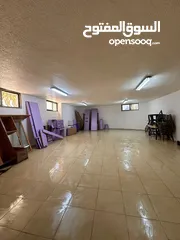  18 فيلا للبيع
