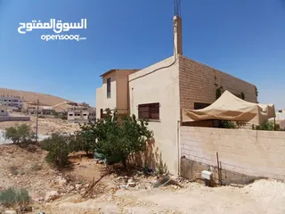  2 منزل بيت شقة مستقل للبيع مع حديقة وكراج وشرفة الزرقاء ضاحية البستان