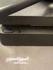  1 سوني 4 للبيع ومافيه شي ويديد سبب البيع خذيت pc