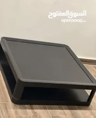  1 طاولات لون اسود