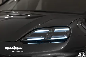  6 2025 Porsche Macan 4 Electric