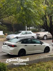  25 تويوتا كورولا 2020 HYBRID، نص فل