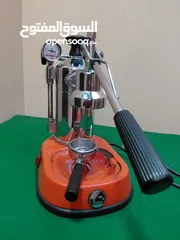  1 مكينة تحضير القهوة قديمة جدا