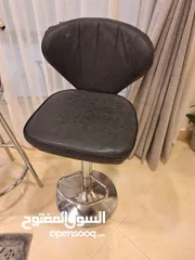  2 للبيع 3 كراسي ب 20