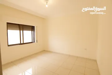  2 من المالك تم تخفيض السعر 170 متر في ابو نصير  شقة جديدة ارضي على مستوى الشارع