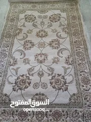  1 carpets in good condition