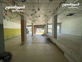  3 مجمع تجاري للبيع او الايجار